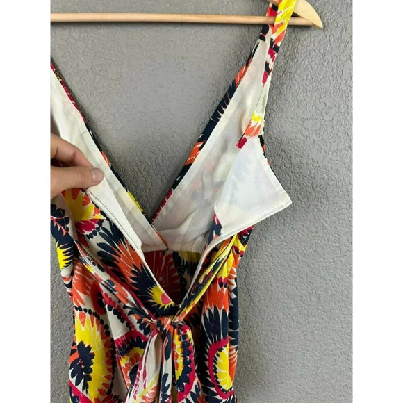 Trina Turk Silk Top Blouse Size 4 Colorful Sleeveless Geometric Multicolor - Picture 10 of 11
